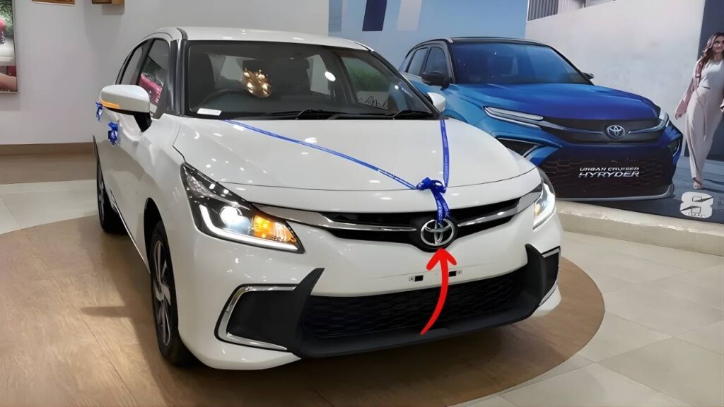 Toyota Glanza 2026 Launched - Premium Hatchback with CNG Option and 30.61 km/kg Mileage